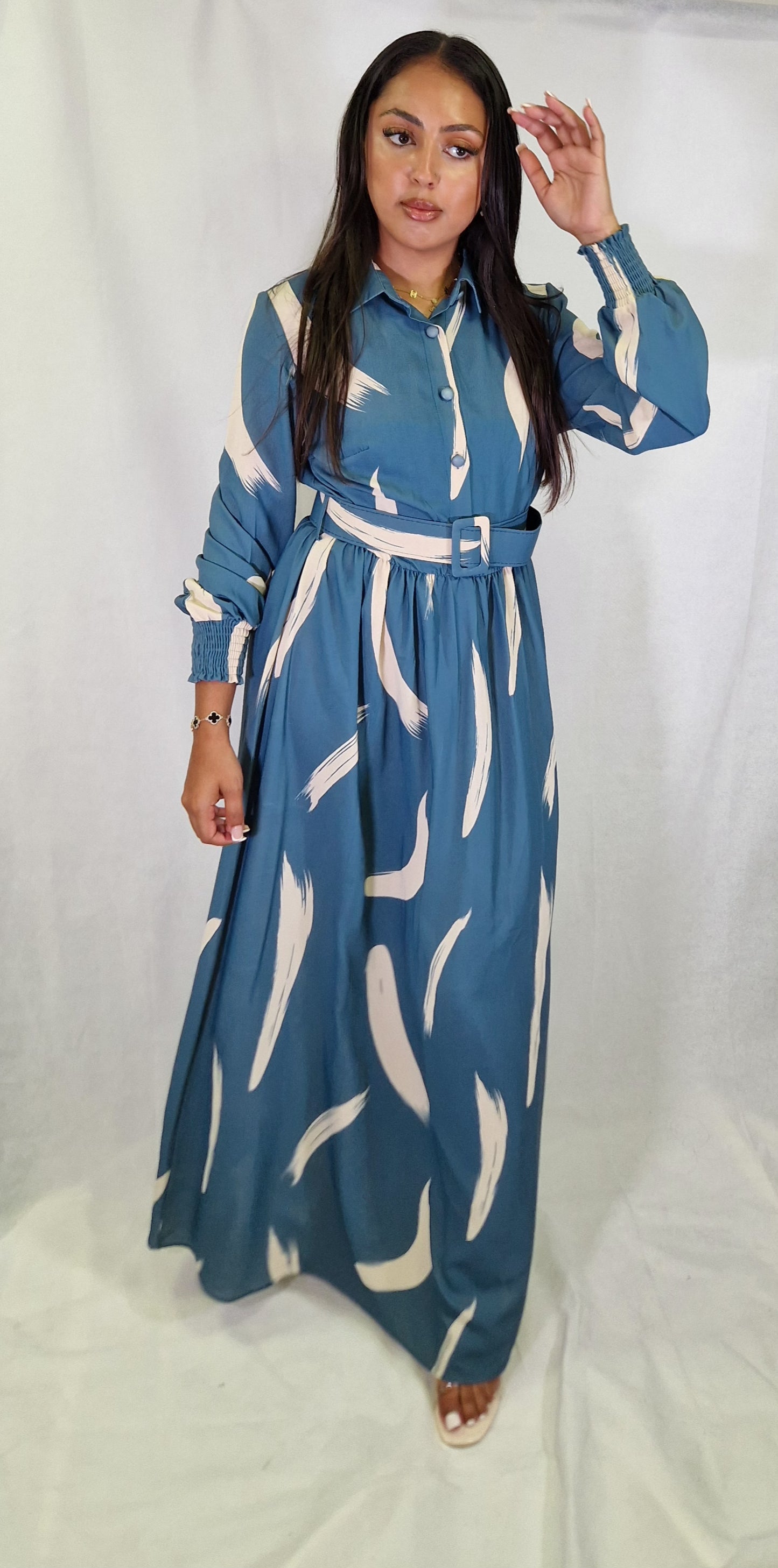Atef Abaya