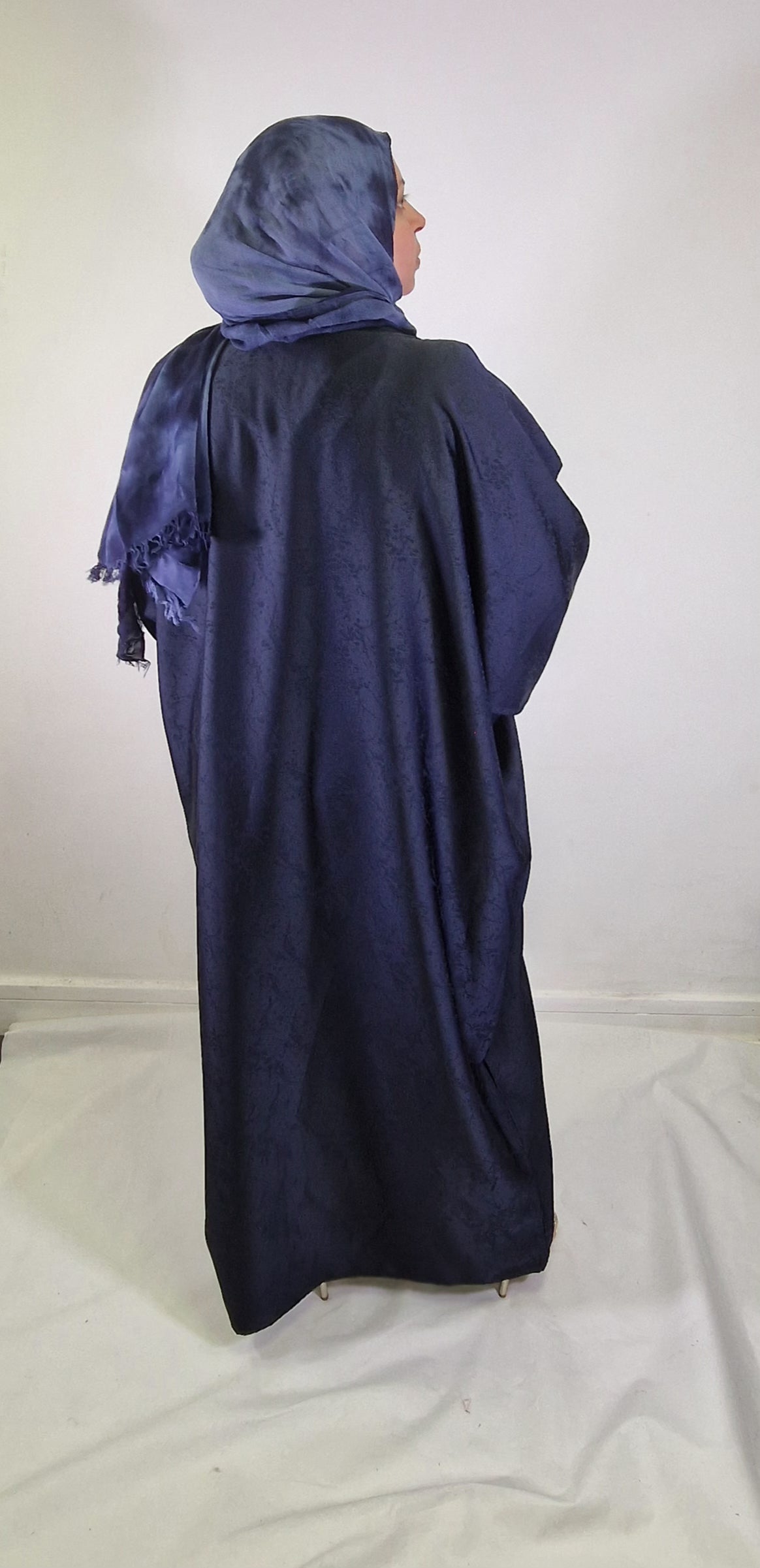 Yara Abaya Navy