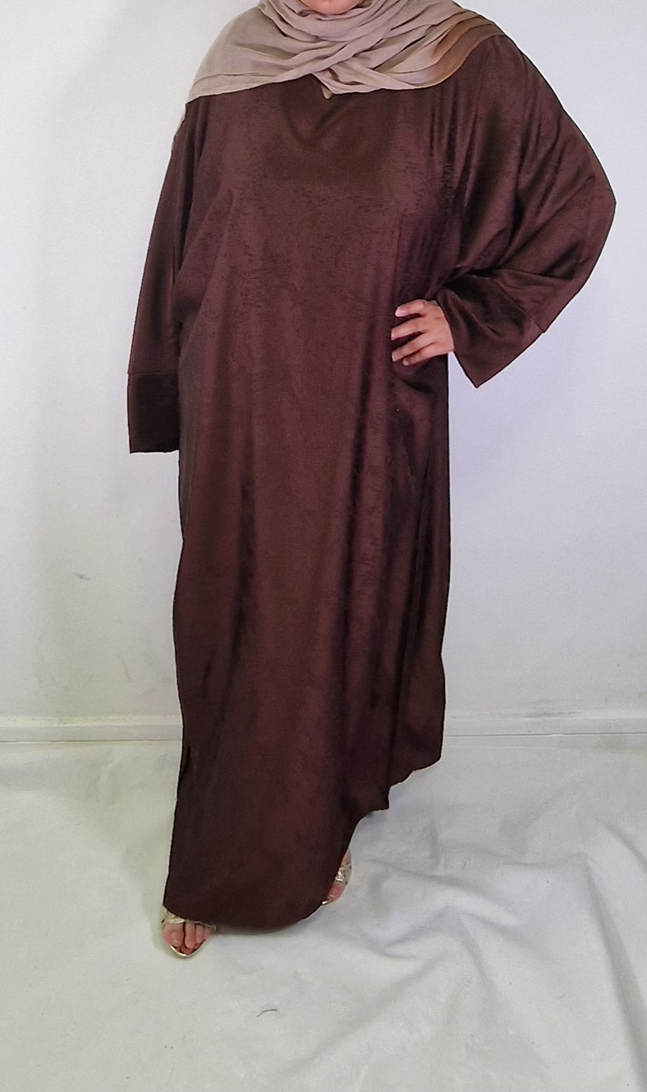 Yara Abaya Chocolate