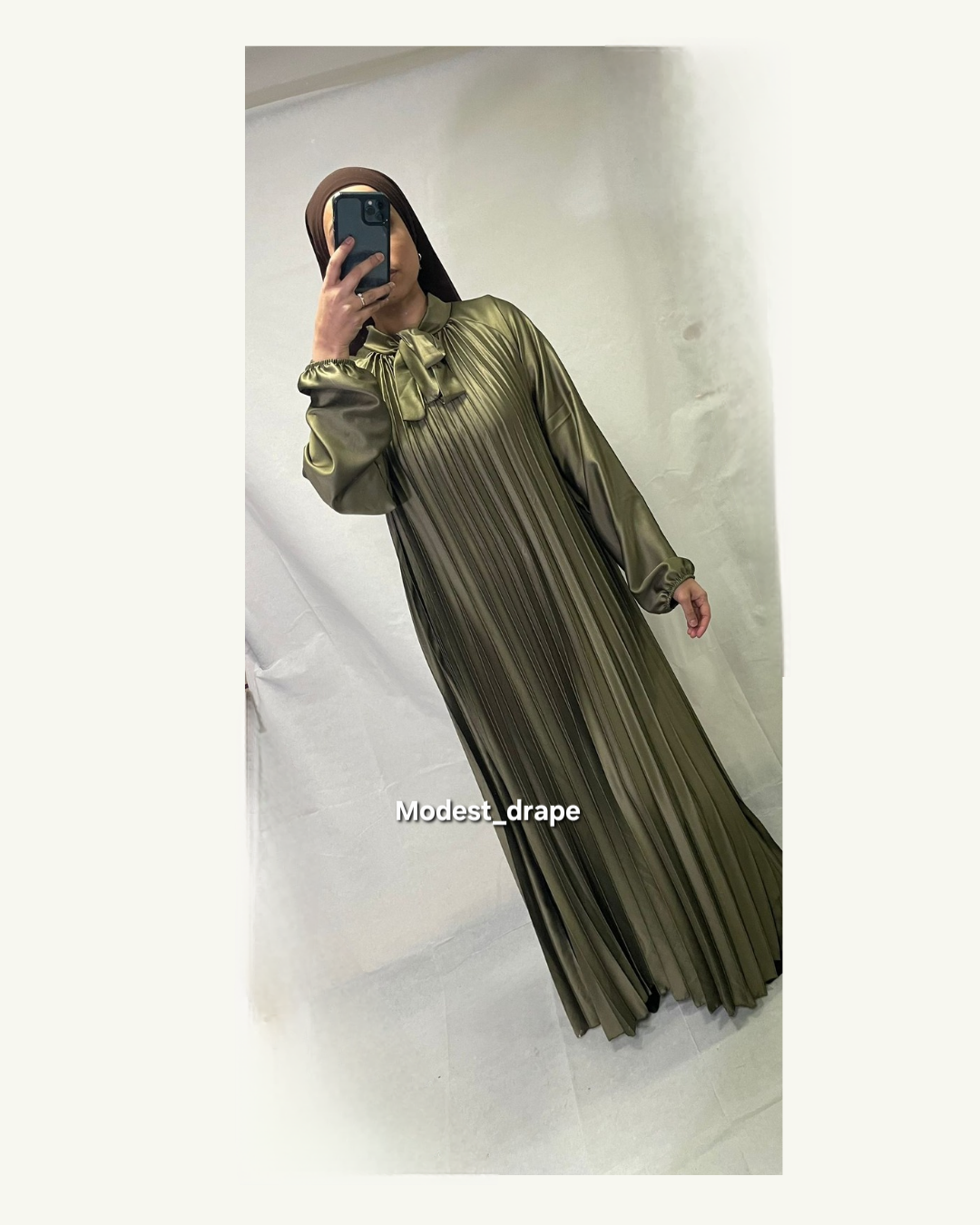 Seher Pleated dress