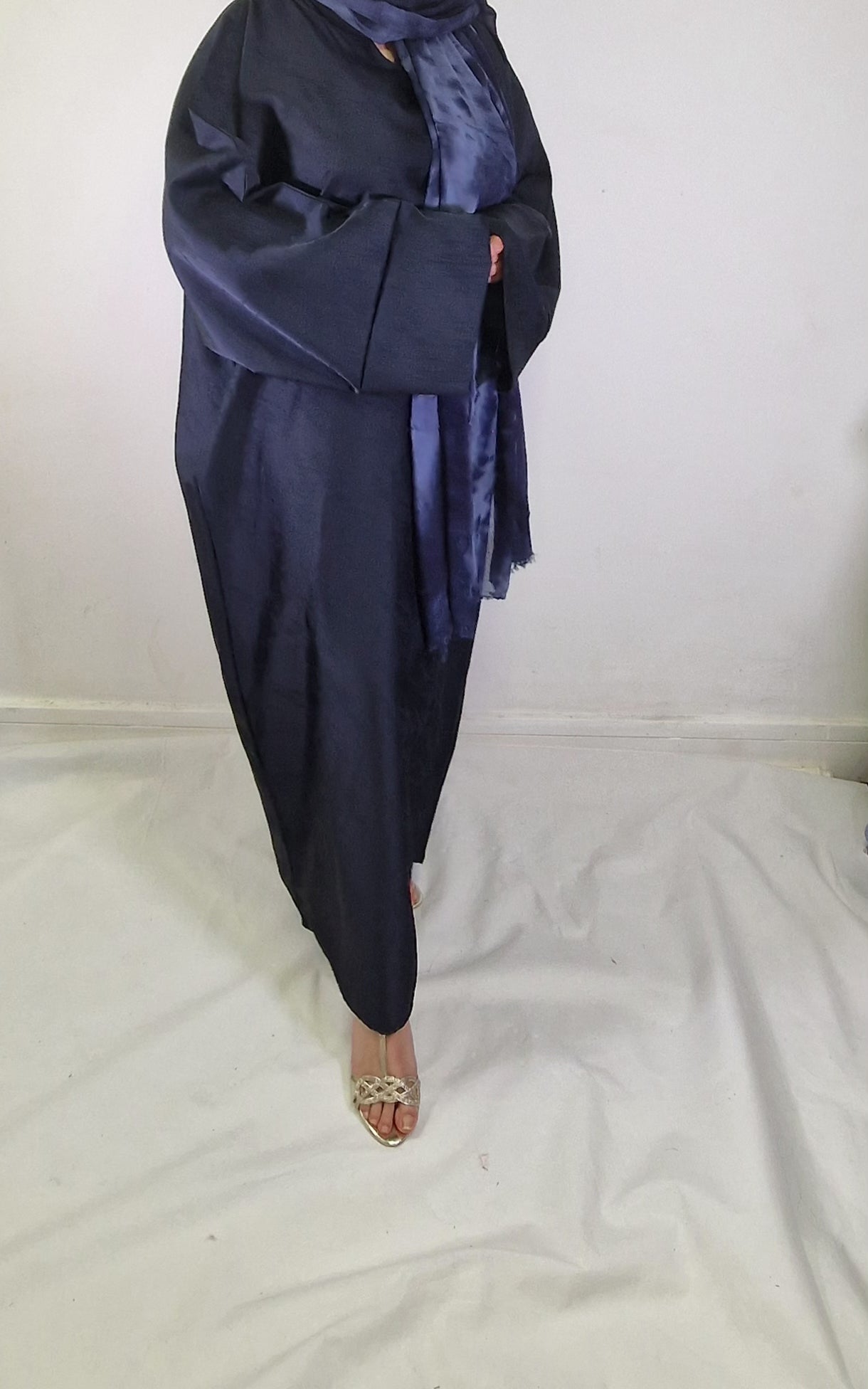 Yara Abaya Navy