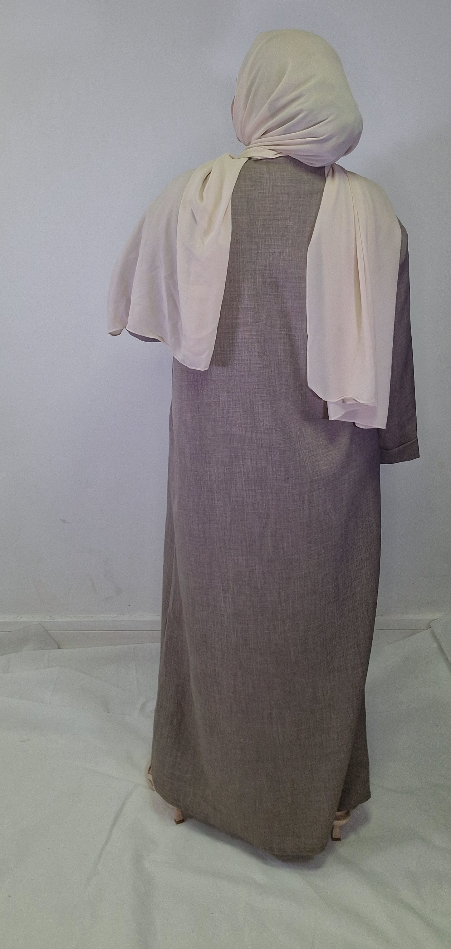 Kainat Abaya